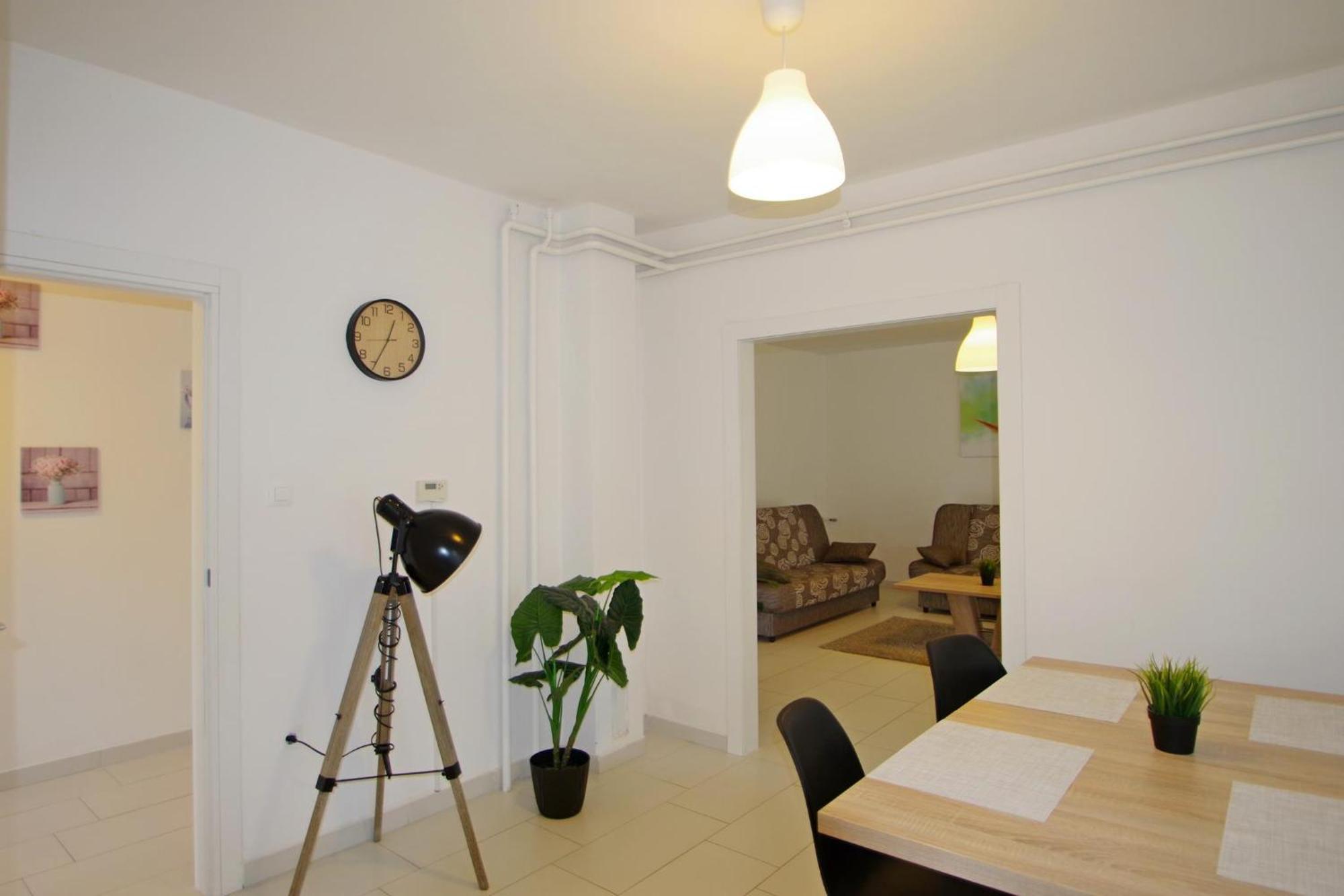 Apartments Nikolina Rakalj Ngoại thất bức ảnh